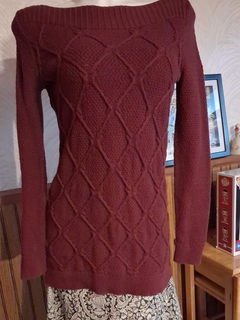 On-Shoulder Cable Knit Sweater - Burgundy